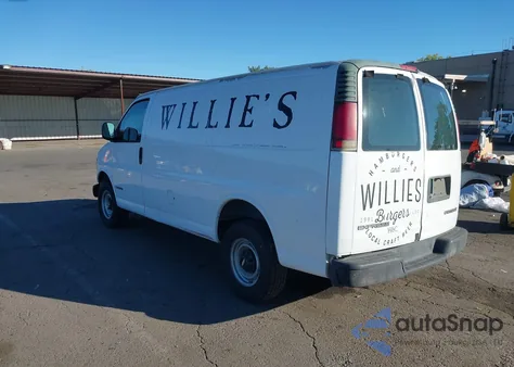 2001 Chevrolet Express from USA, damaged, VIN 1GCHG35R511140368